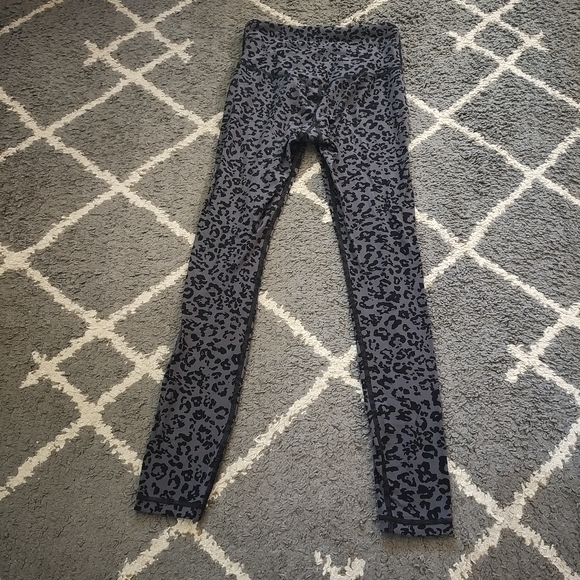 Athleta | Elation Leopard Ultra High Rise Leggings XS - Picture 6 of 10